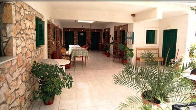 Damaskis Kassiopi Studios Екстериор снимка